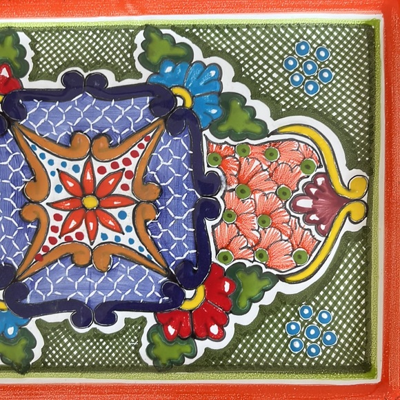 HERNANDEZ Puebla Plate Mexico Talavera Signed Pottery Platter - Picture 3 of 9